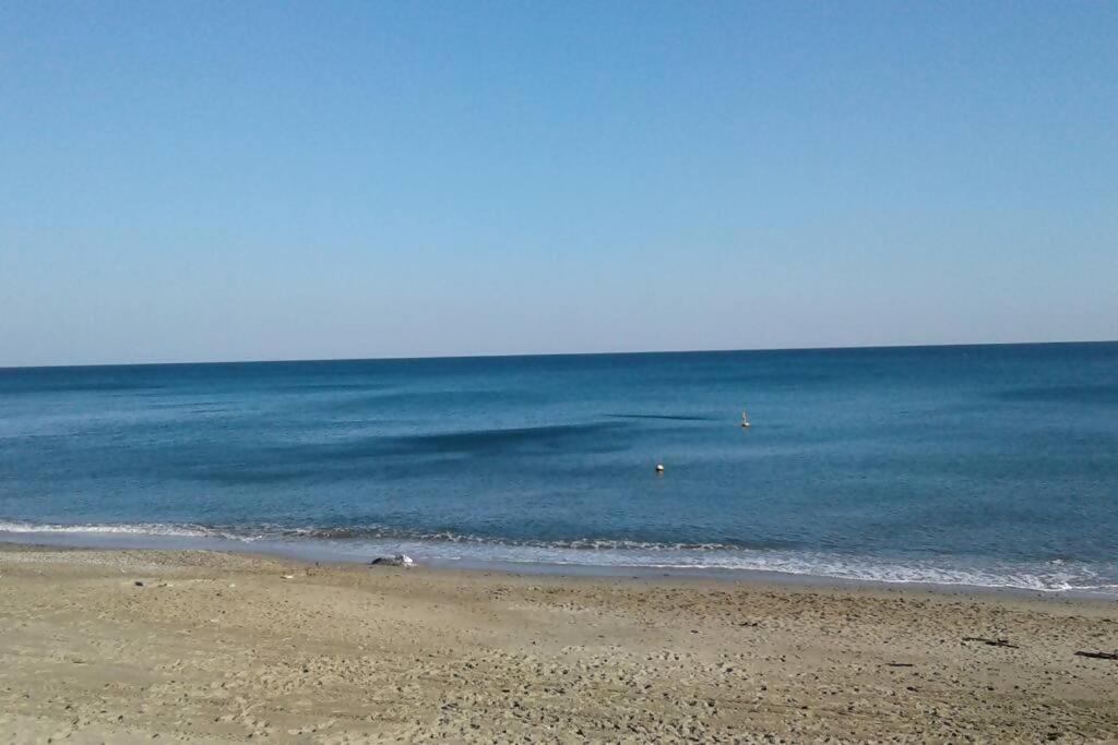 Larte Al Mare Vicino Spiaggia Con Ac E Wifi Apartamento Savona Exterior foto