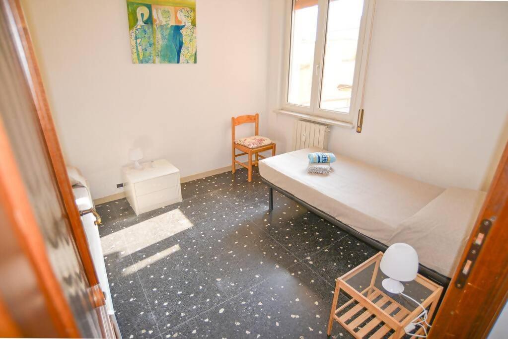 Larte Al Mare Vicino Spiaggia Con Ac E Wifi Apartamento Savona Exterior foto